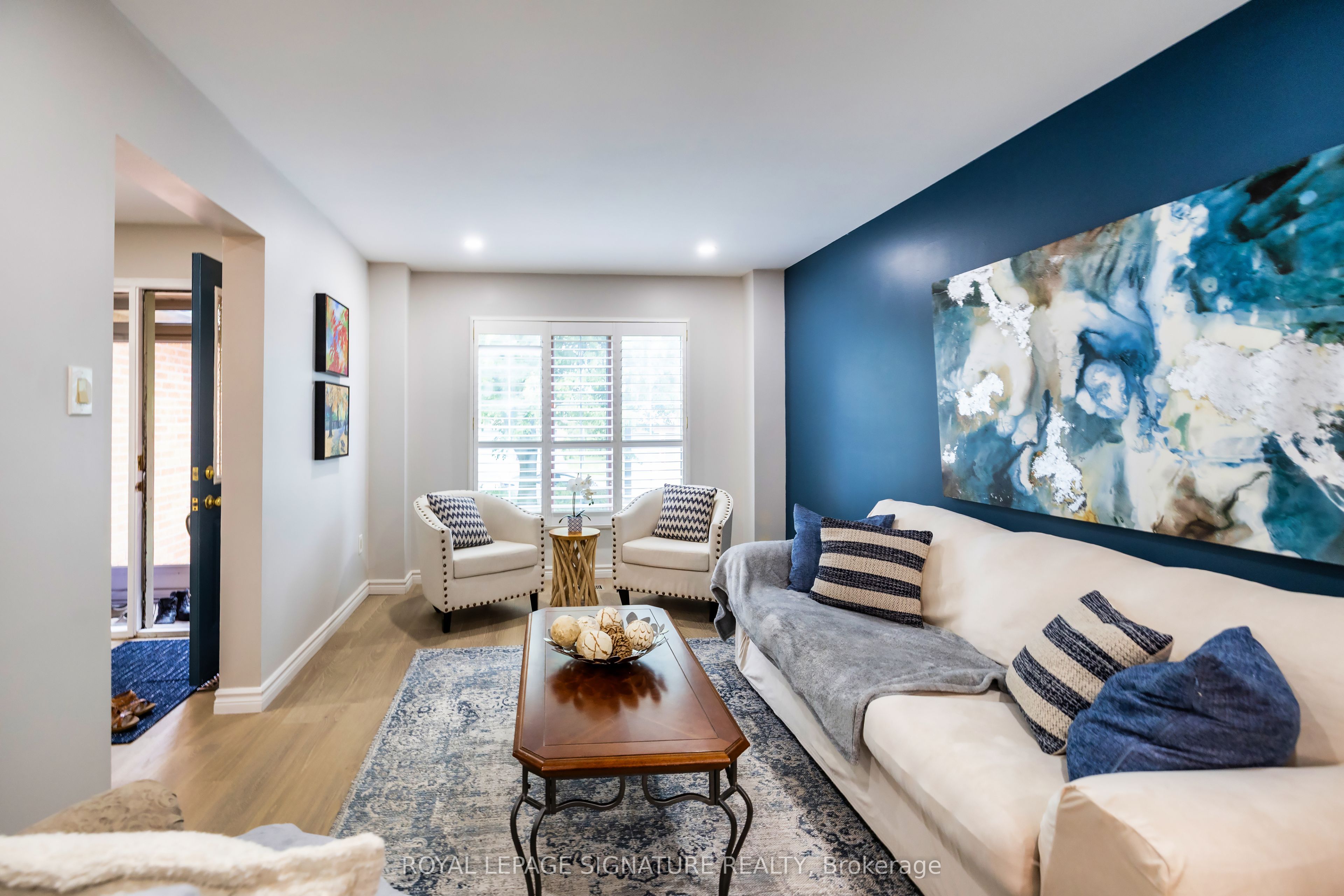 27 Twelve Oaks Drive