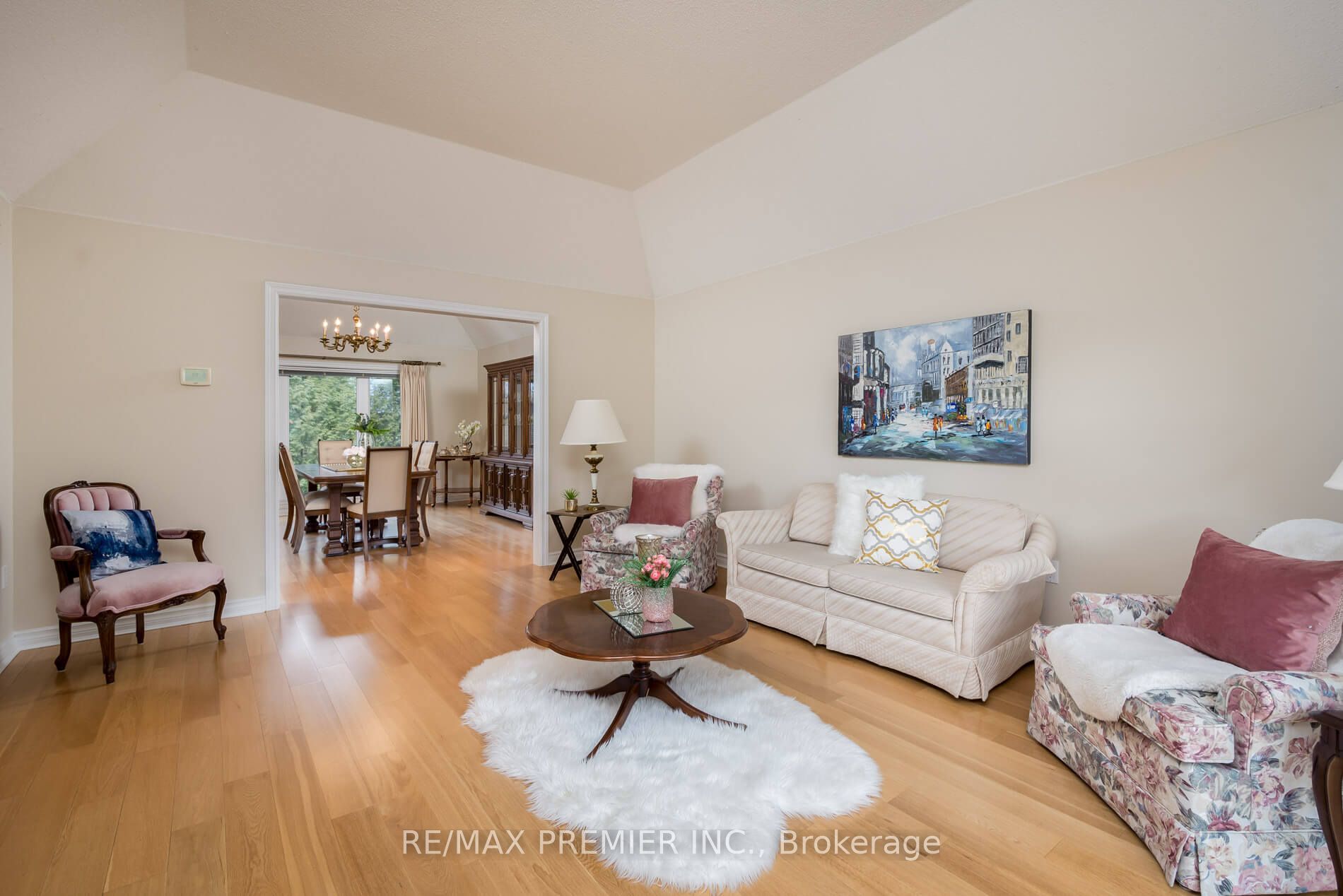 4011 Lantern Lane