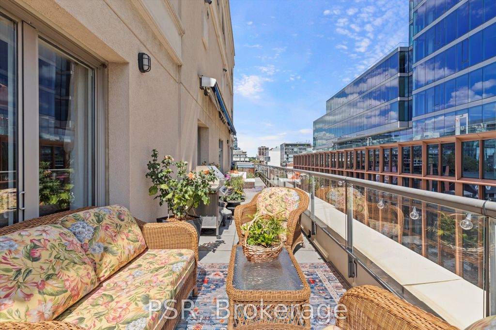 Photo of 550 Front Street W #620, Toronto, ON M5V 3N5 (MLS # C12379014)
