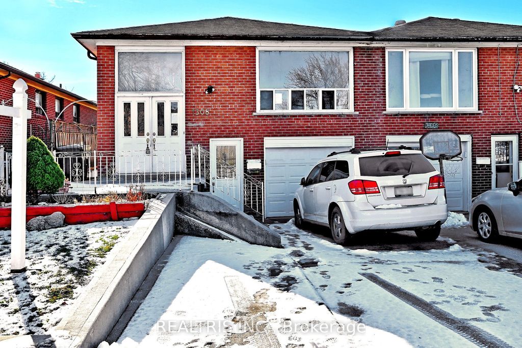 Photo of 7308 Cambrett Drive, Mississauga, ON L4T 2R5 (MLS # W12653298)