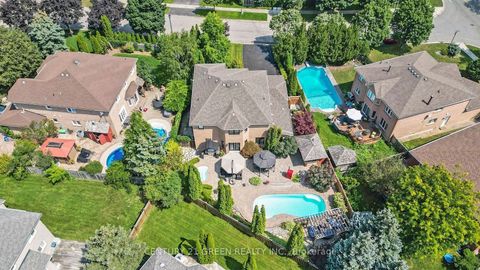 6311 Mulberry Crescent Mississauga ON L5V 1B7