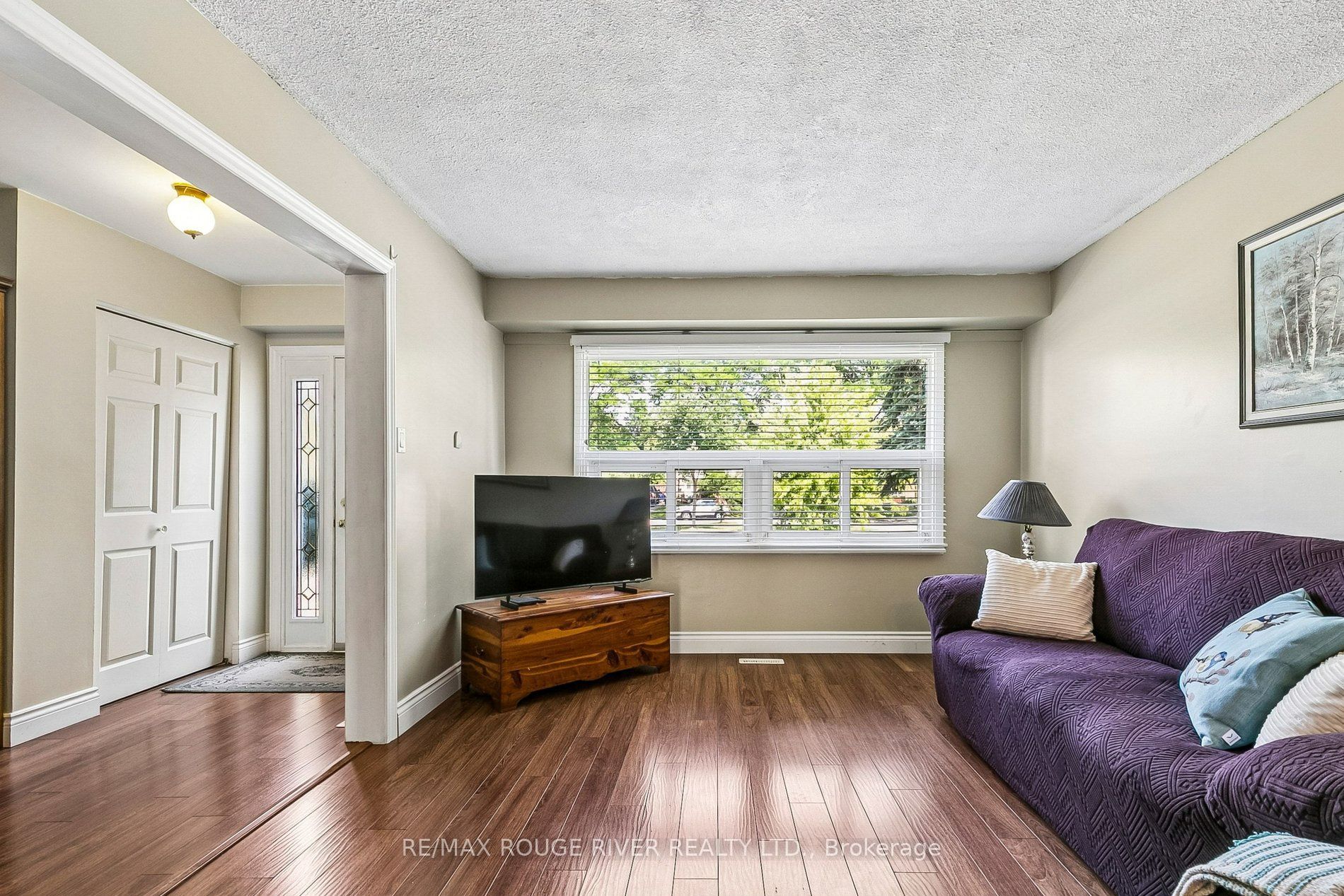19 TINBURY Place