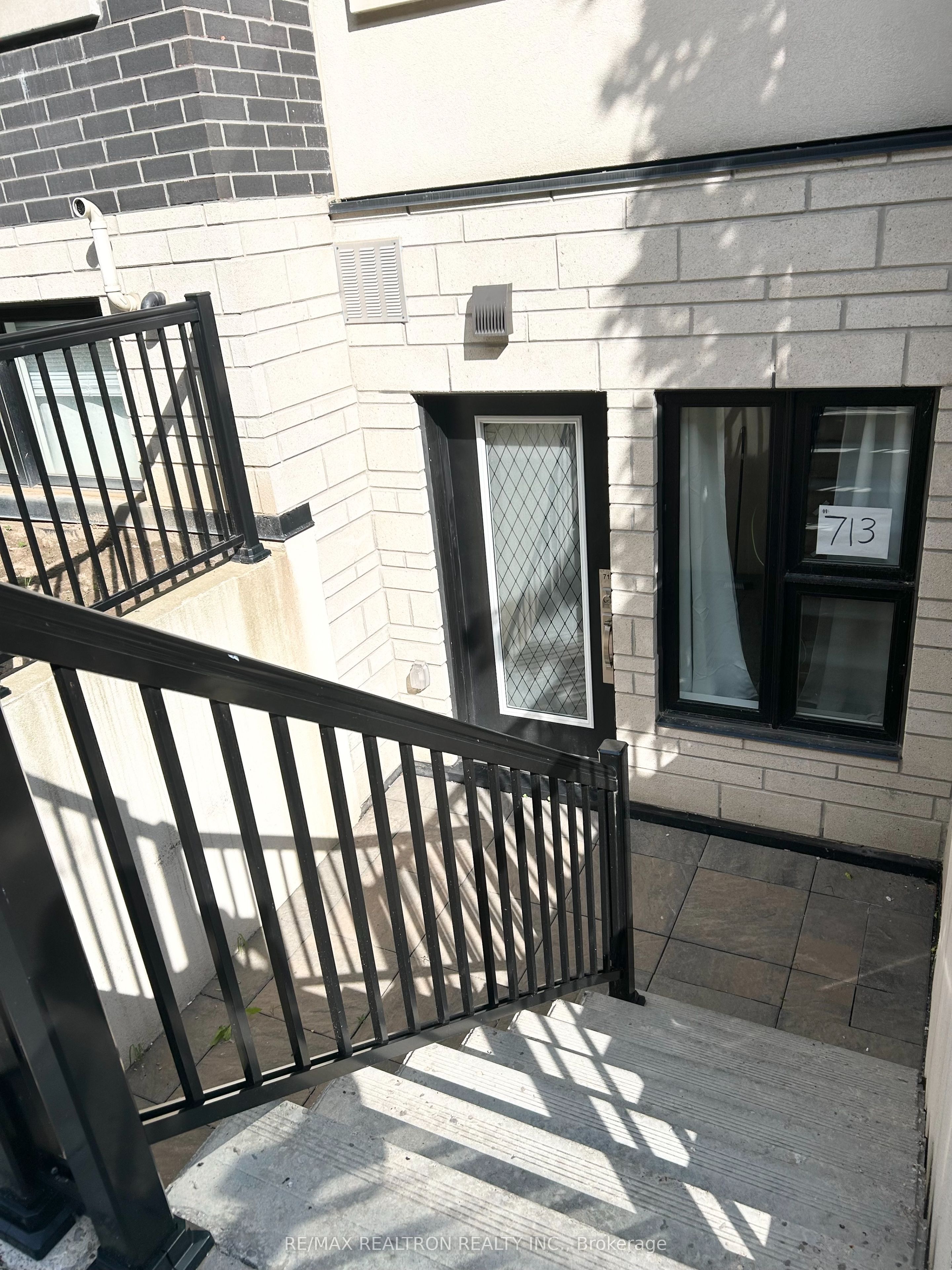 1131 Cooke Boulevard 713