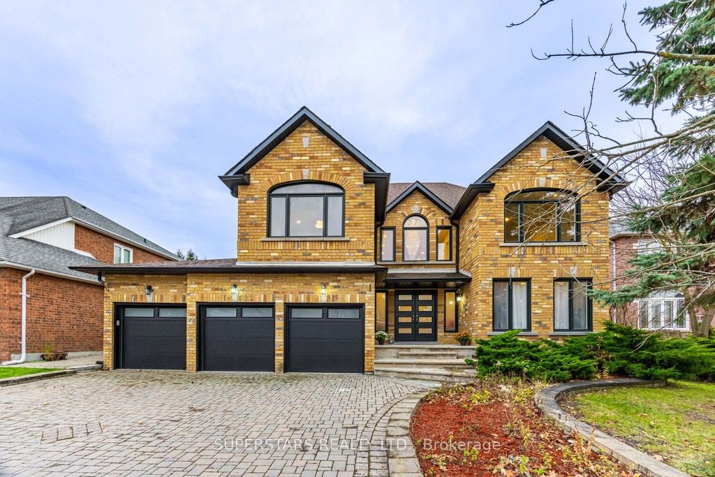 Photo of 622 Lyman Boulevard, Newmarket, ON L3X 1V9 (MLS # N12804490)