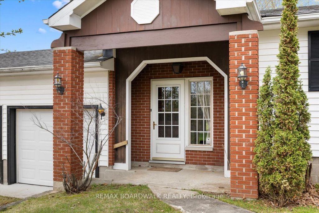 Photo of 815 Christie Lake Road, Tay Valley, ON K7H 3C6 (MLS # X13096682)