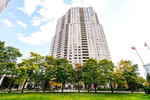 25 Kingsbridge Garden Circle PH 08 Mississauga ON L5R 4B1