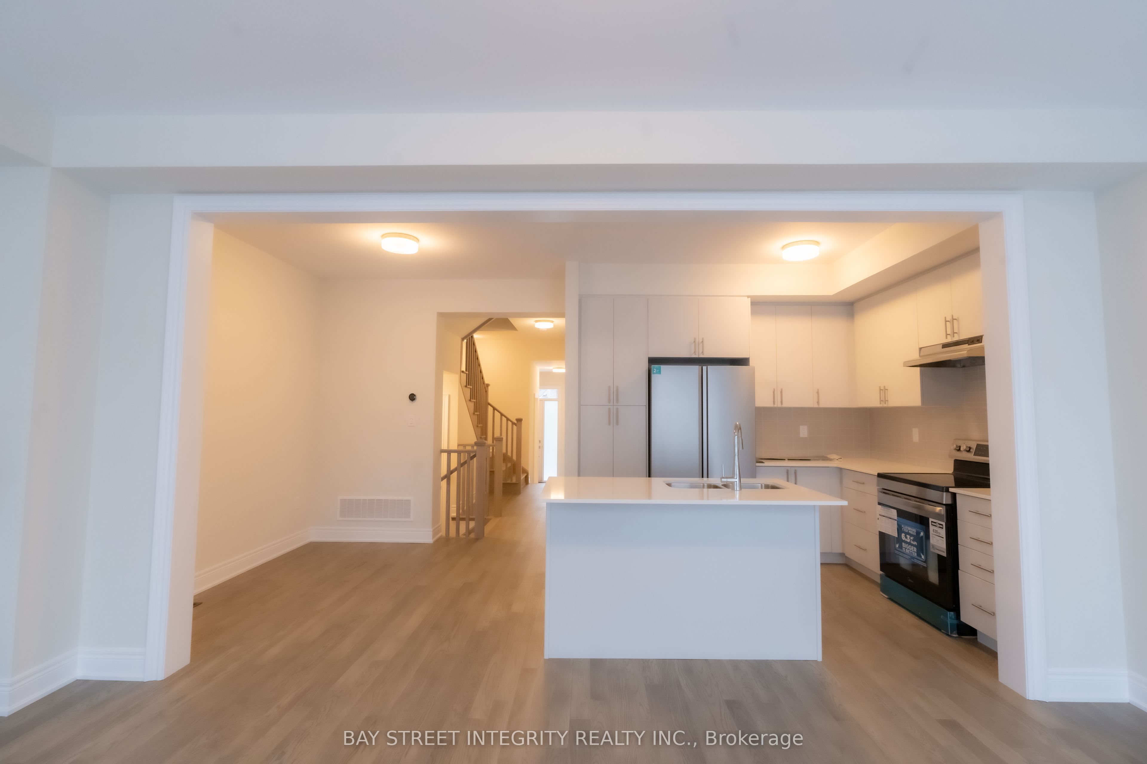 2184 Postmaster Drive 11