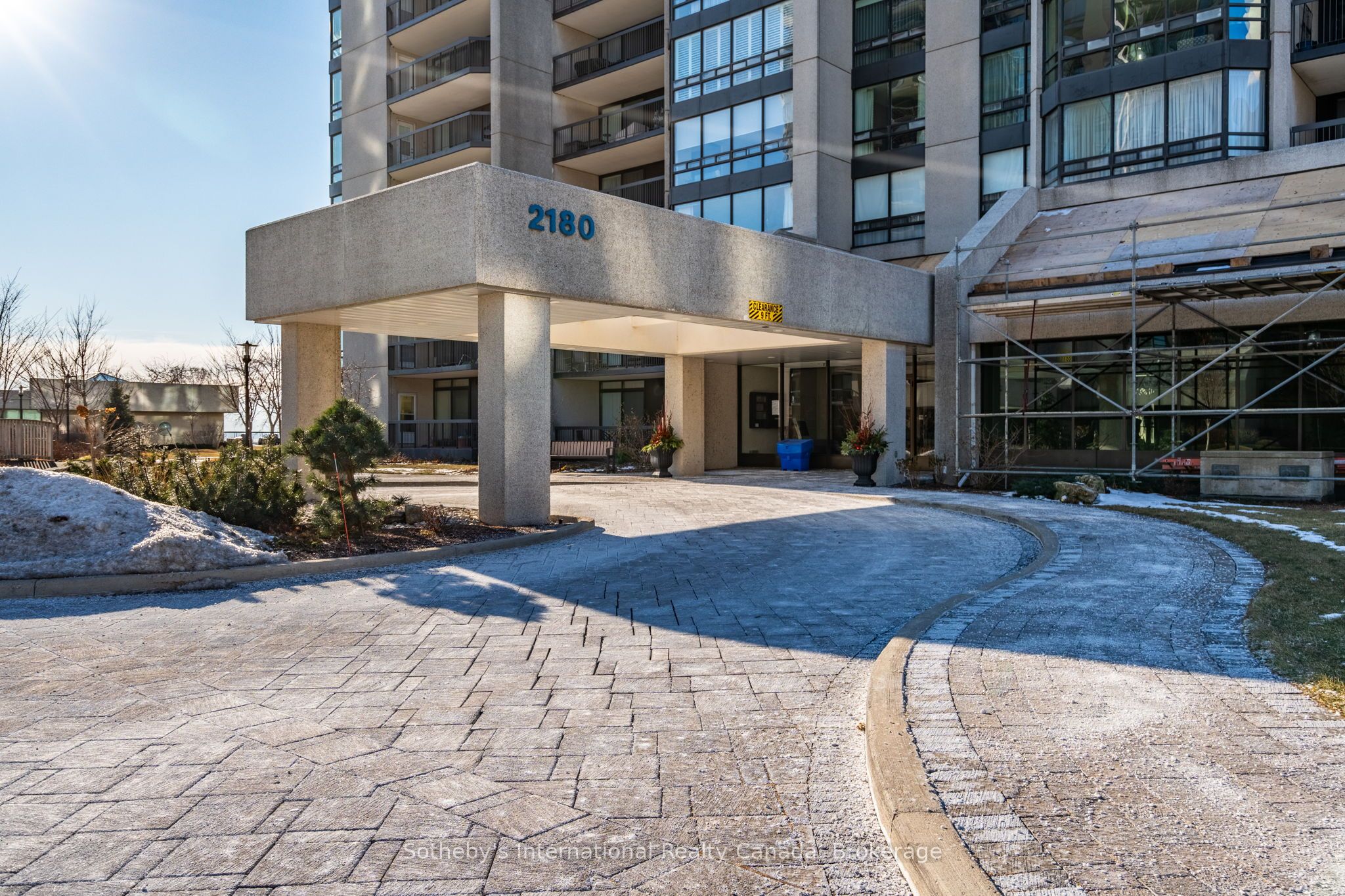 2180 Marine Drive 1107