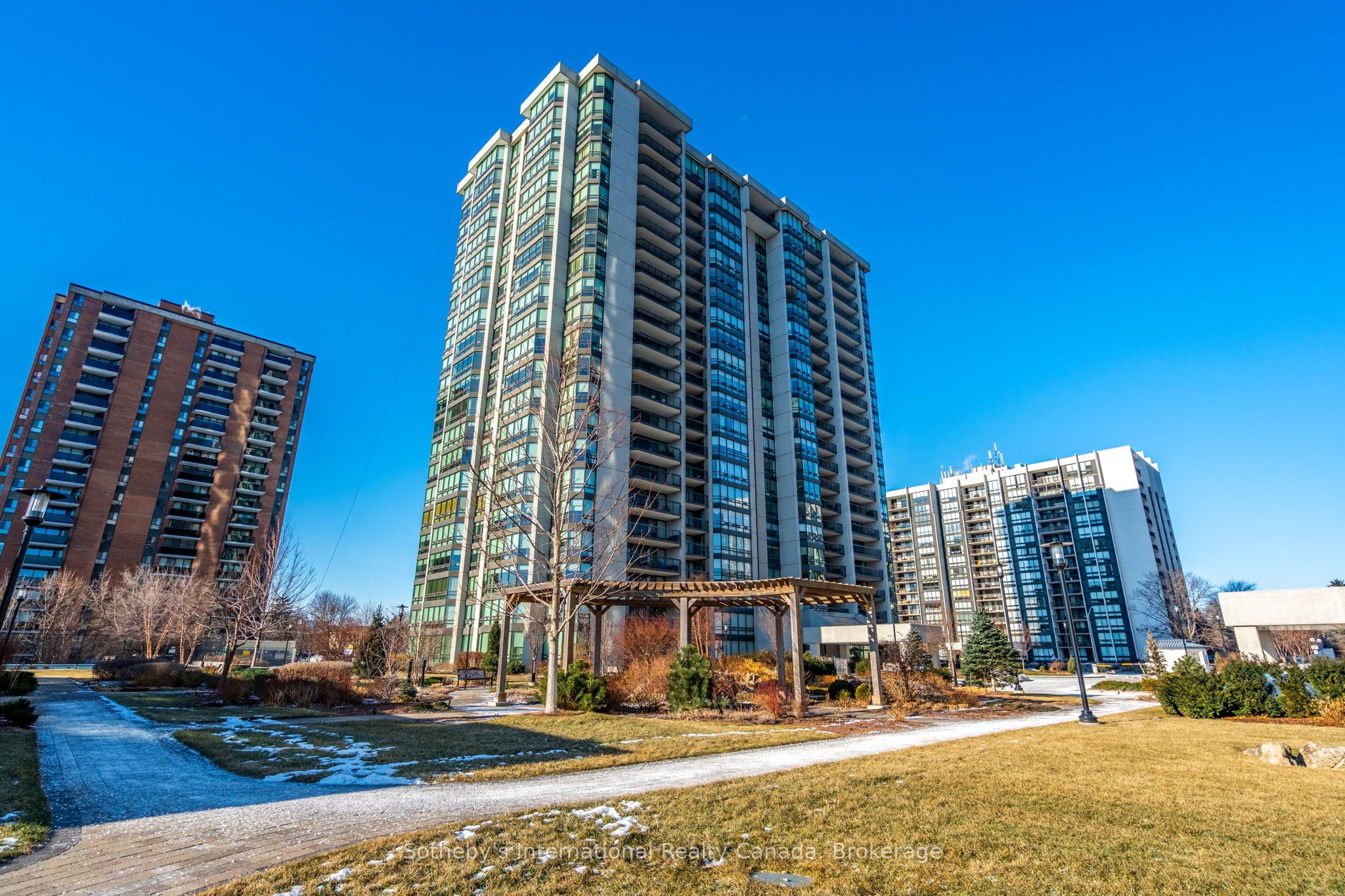 2180 Marine Drive 1107