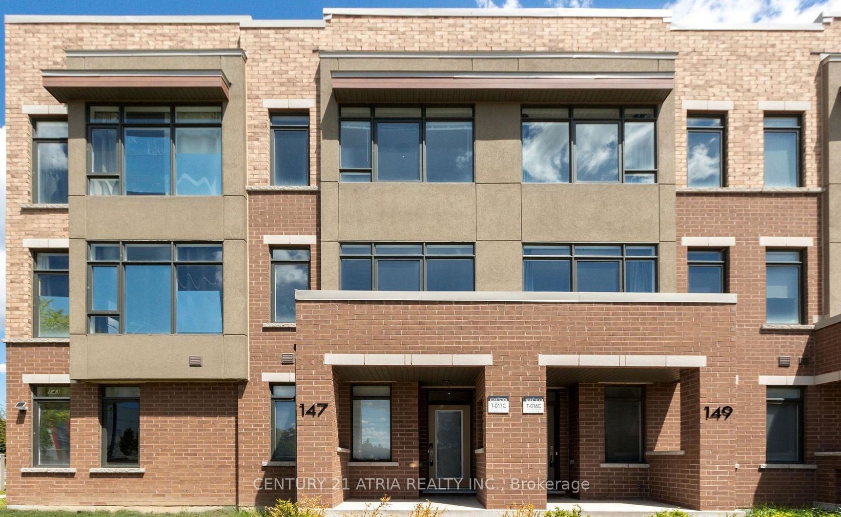 147 Salterton Circle