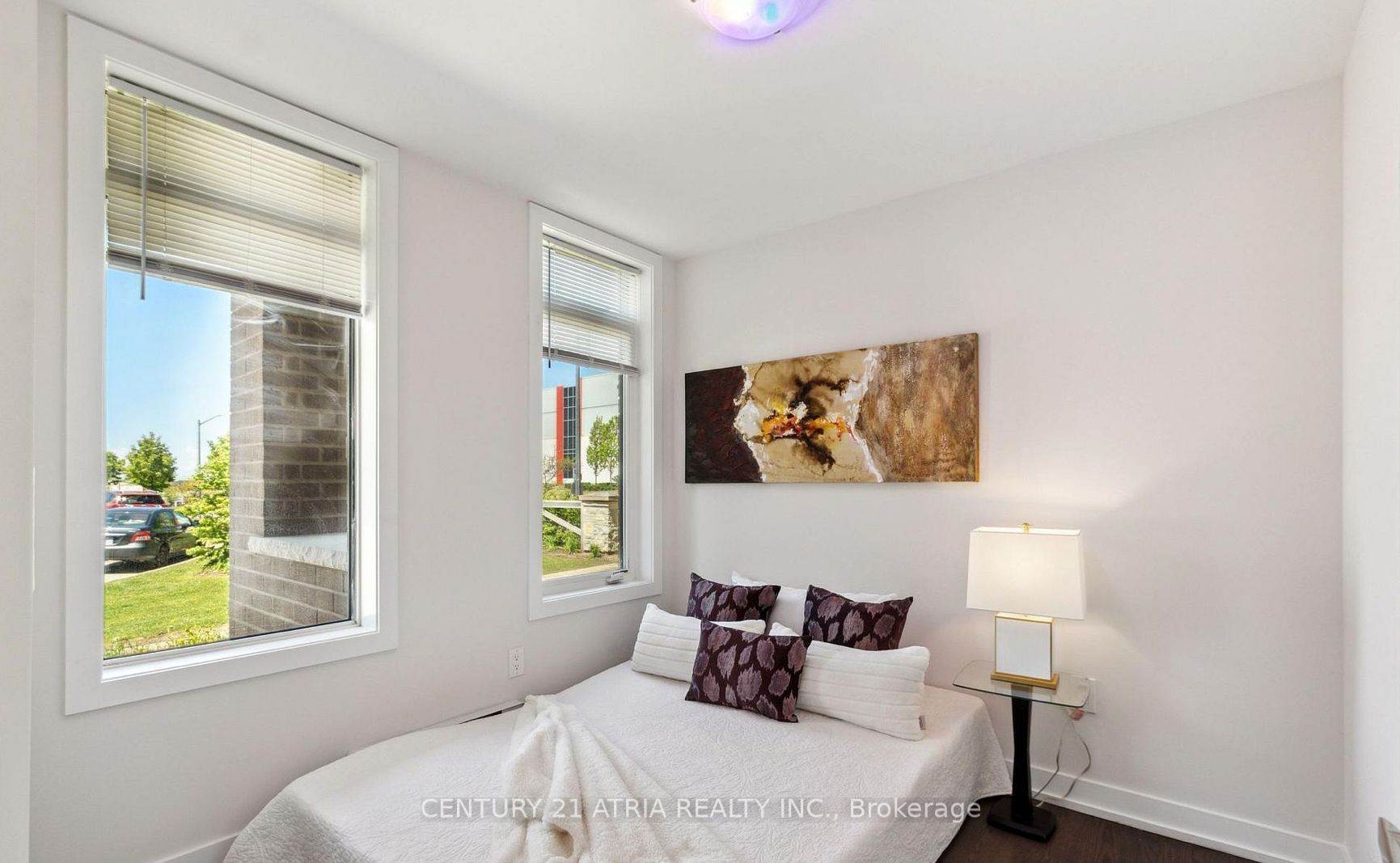 147 Salterton Circle