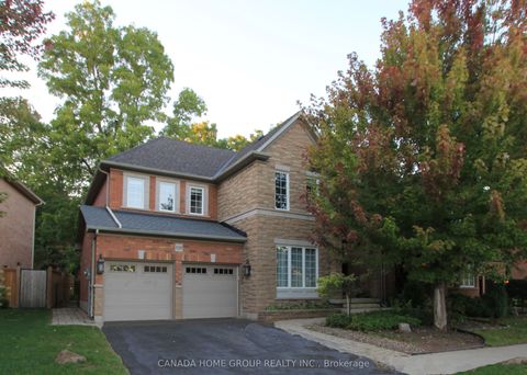 129 Creek Path Avenue Oakville ON L6L 8T3