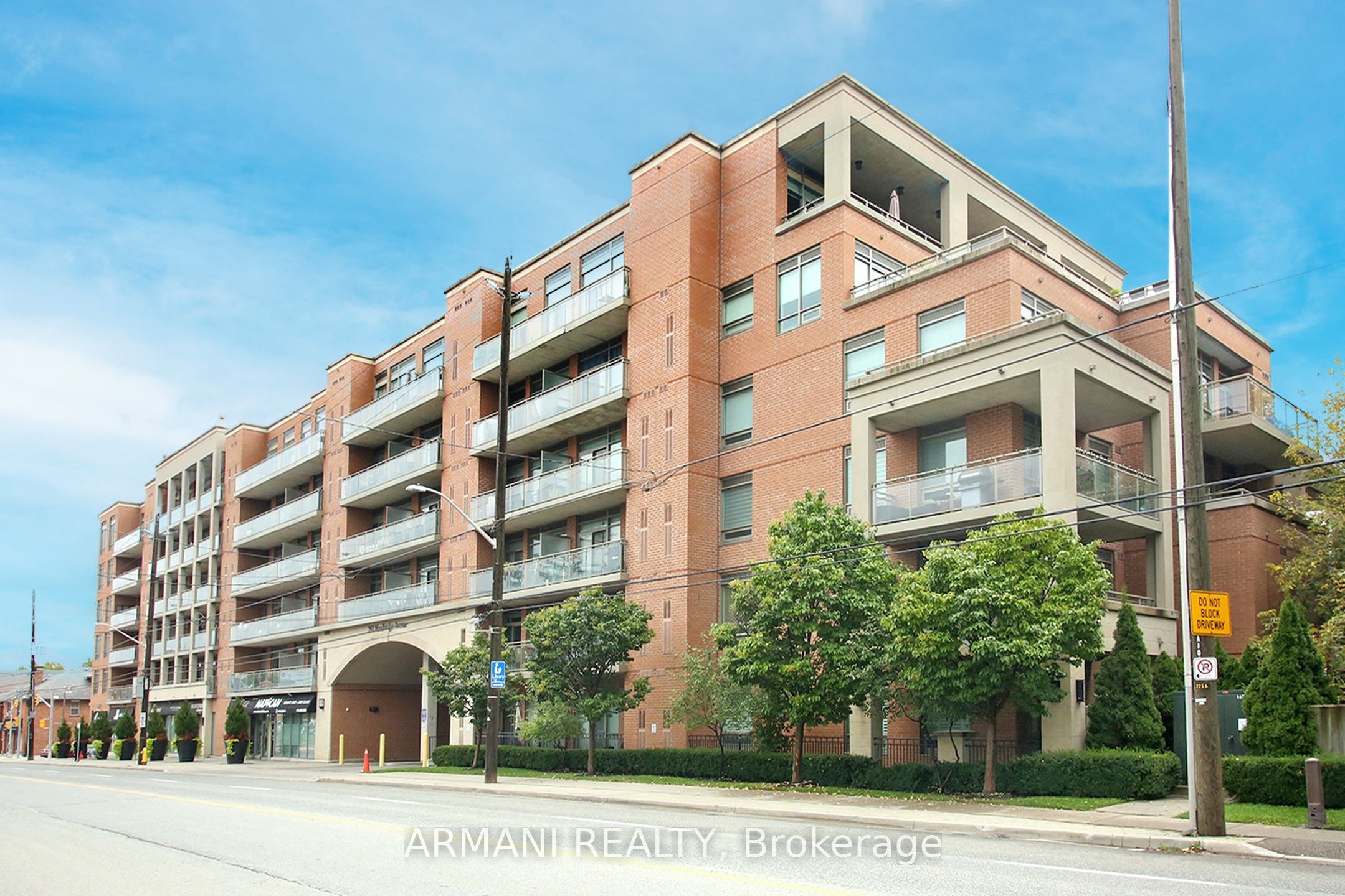 281 Woodbridge Avenue 622
