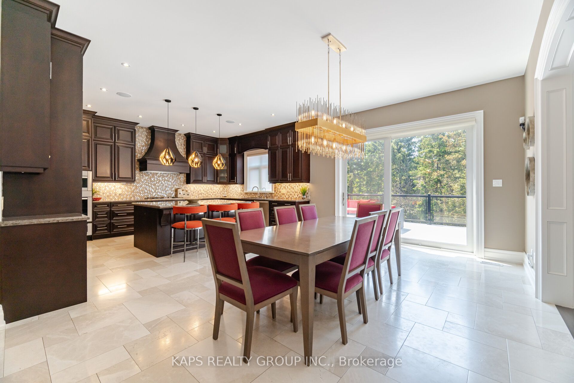 6634 Rothschild Trail