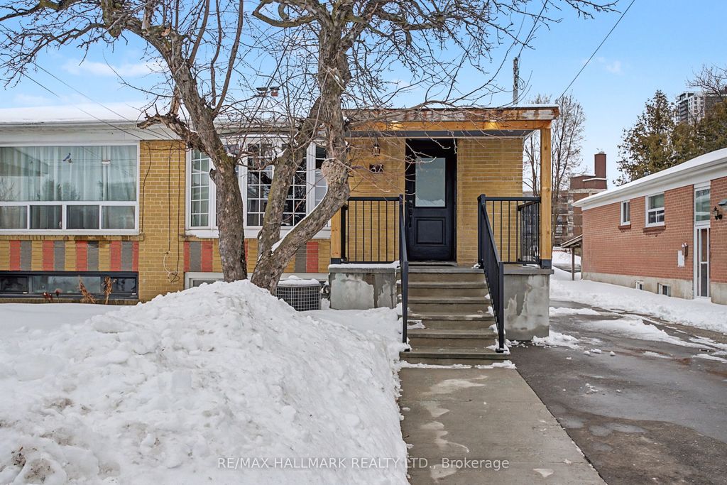 Photo of 37 Avis Crescent, Toronto, ON M4B 1B8 (MLS # E12807768)