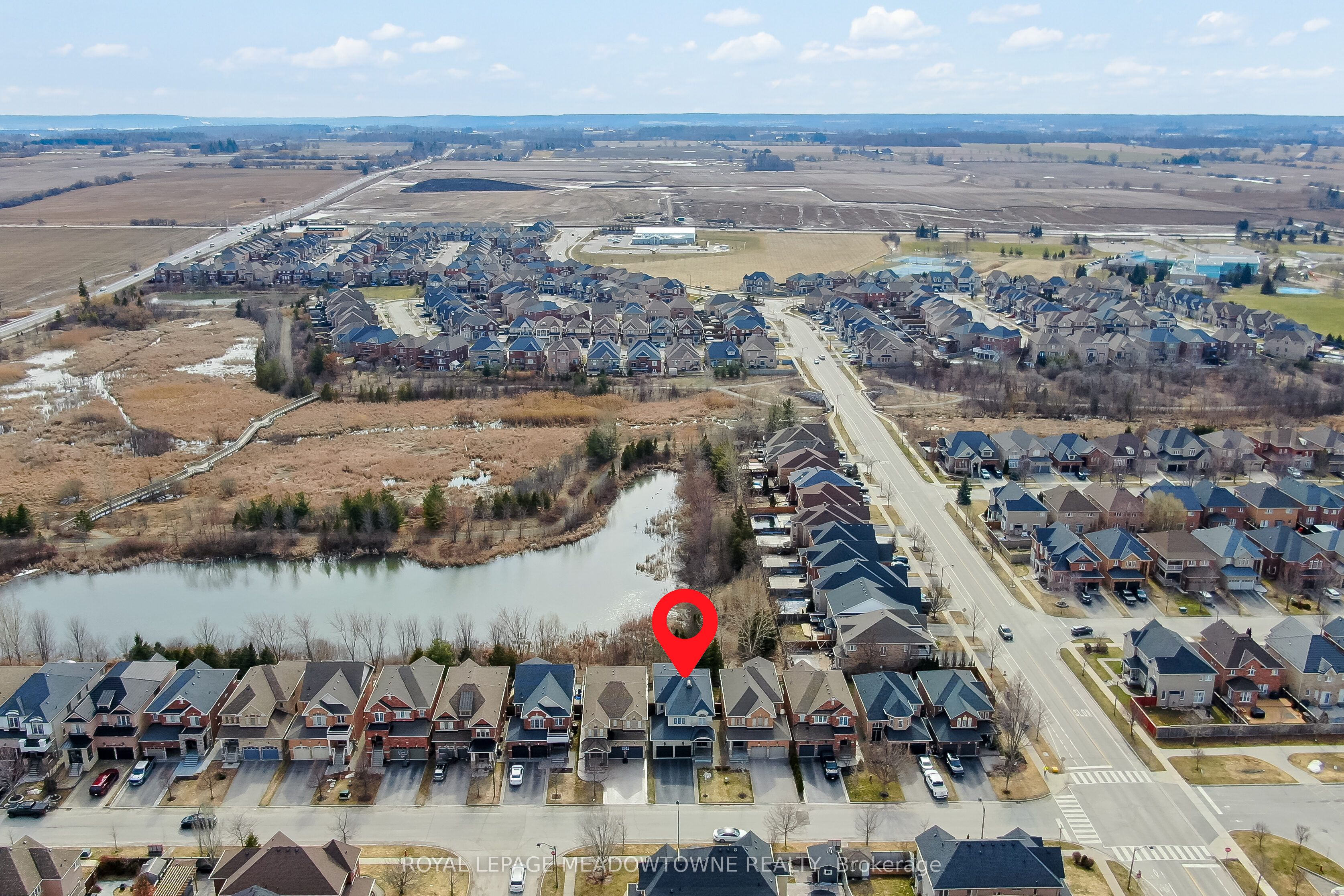 10 Silver Pond Drive