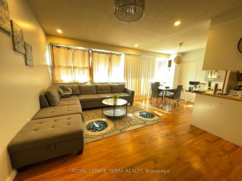 Photo of 4064 Lawrence Avenue E #602, Toronto, ON M1E 4V6 (MLS # E12683012)