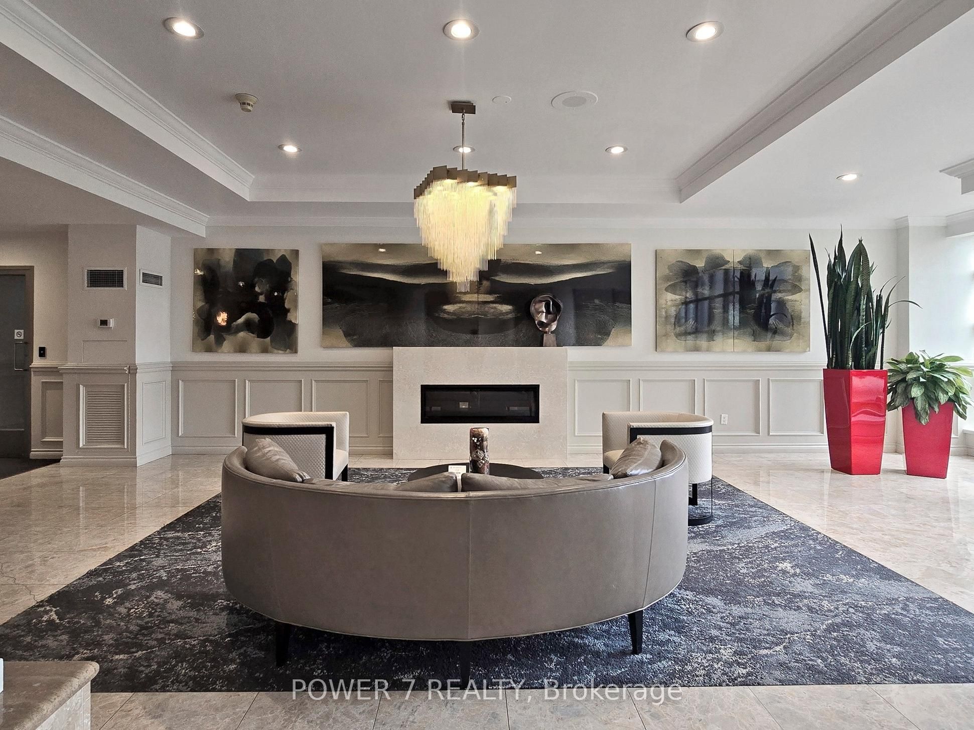 7 Townsgate Drive 1603