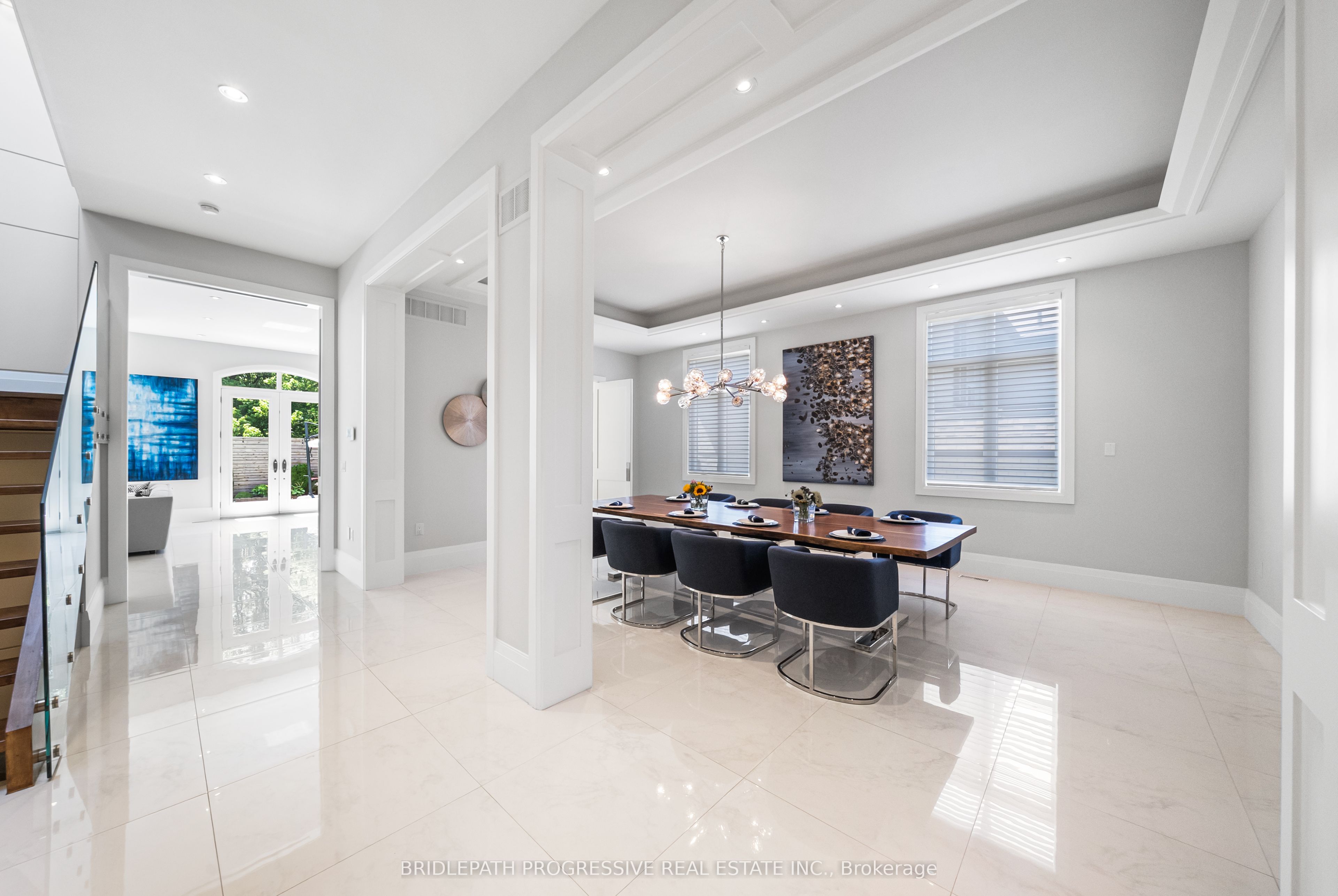 25 Portree Crescent S