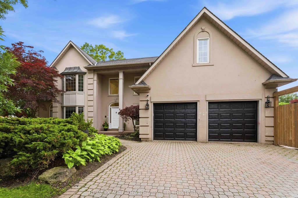 Photo of 44 Cheritan Court, St. Catharines, ON L2N 7J8 (MLS # X13470338)