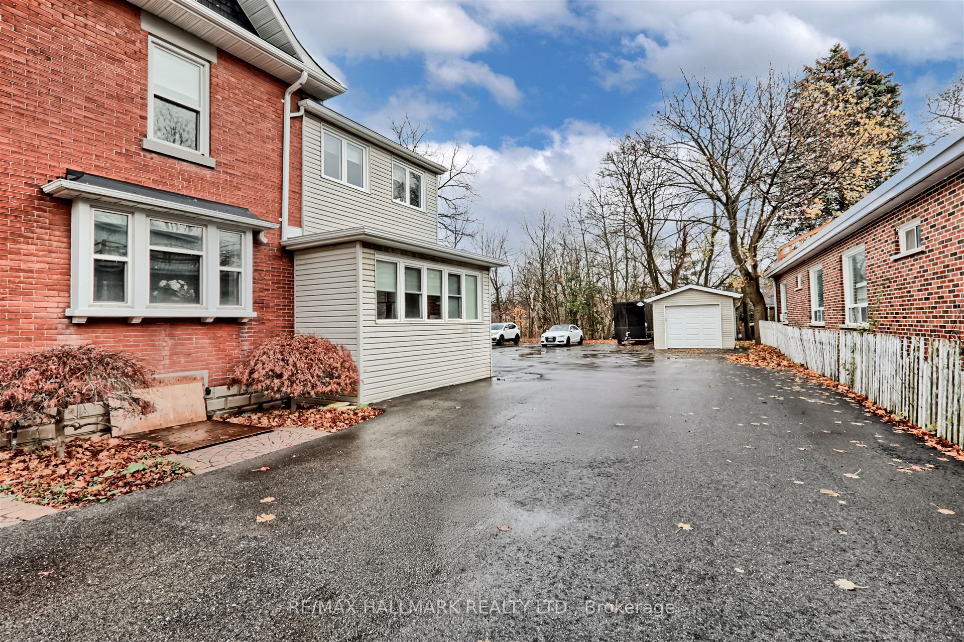 15037 Yonge Street