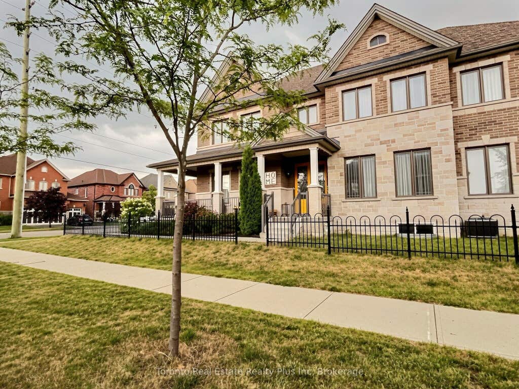 Photo of 214 Eighth Avenue, New Tecumseth, ON L9R 0H7 (MLS # N13630898)