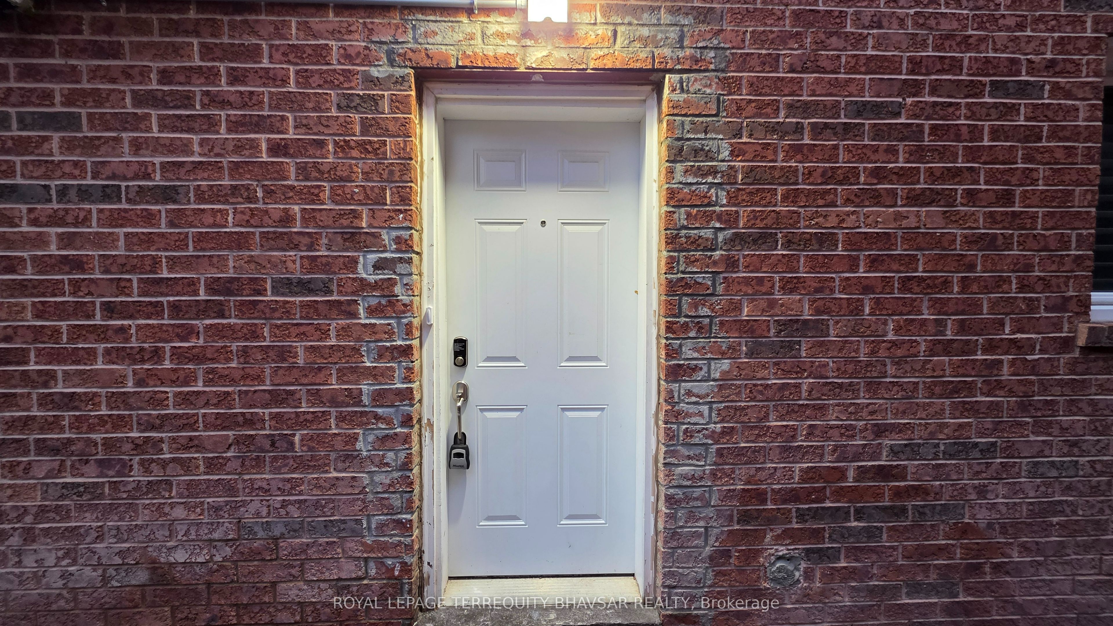 3811 Althorpe Circle Basement