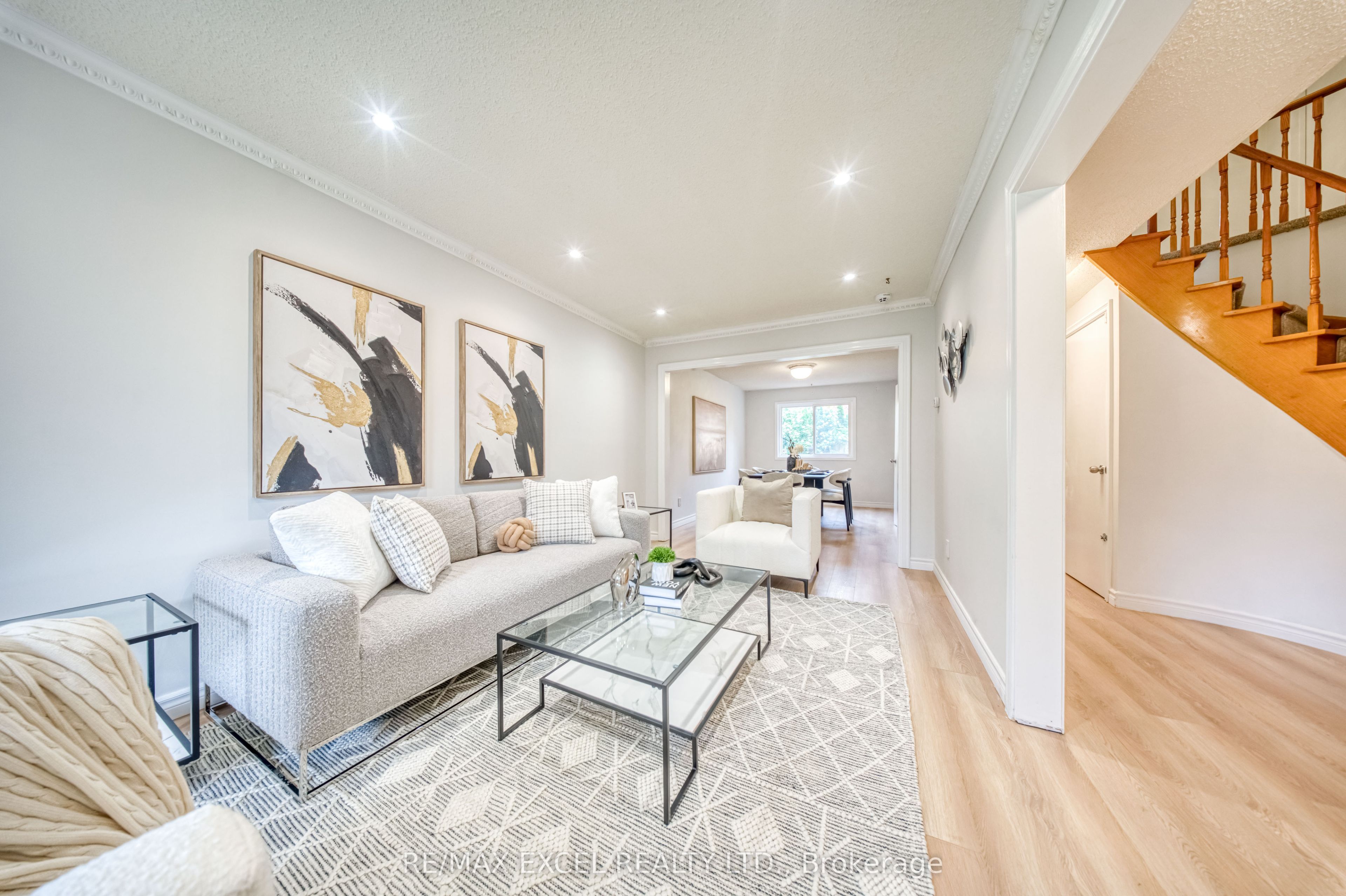 1019 Rouge Valley Drive