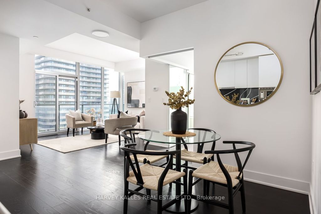 Photo of 955 Bay Street #3104, Toronto, ON M5S 0C6 (MLS # C12819258)