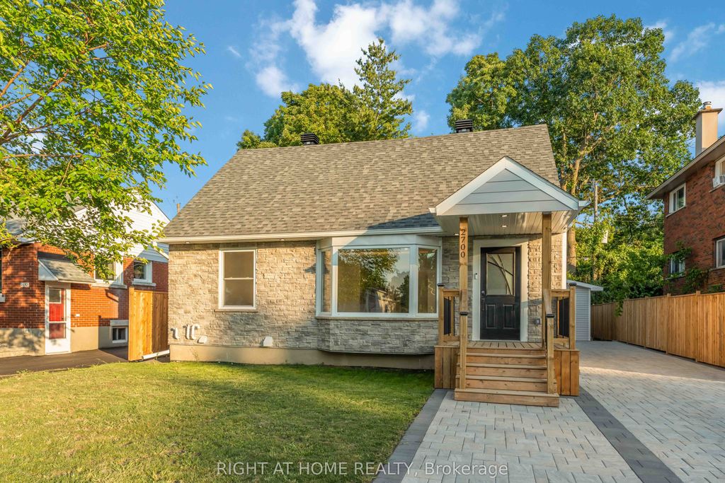 Photo of 2700 PRISCILLA Street, Britannia - Lincoln Heights and Area, ON K2B 7E2 (MLS # X12745712)