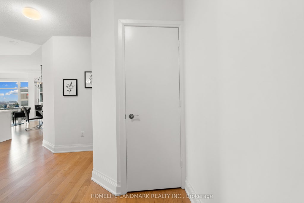 Photo of 2191 Yonge Street #4508, Toronto, ON M4S 3H8 (MLS # C13817010)