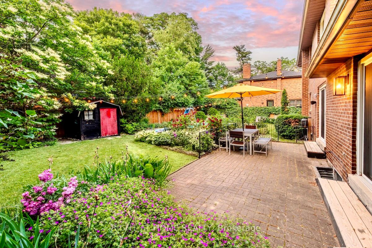 1456 Ballyclare Drive