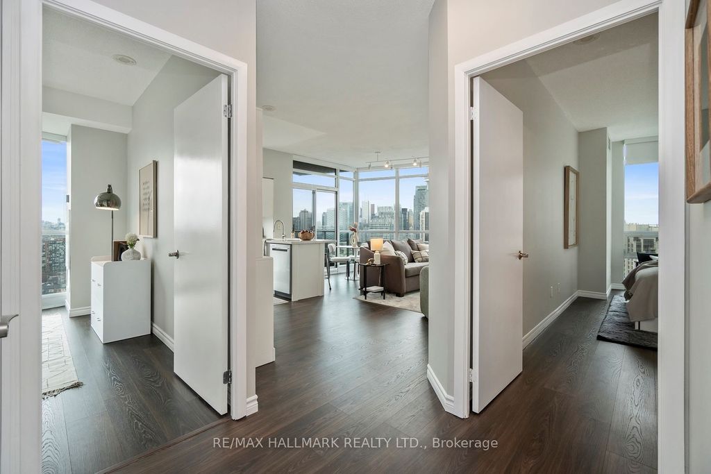 Photo of 219 Fort York Boulevard #3103, Toronto, ON M5V 1B1 (MLS # C12959828)