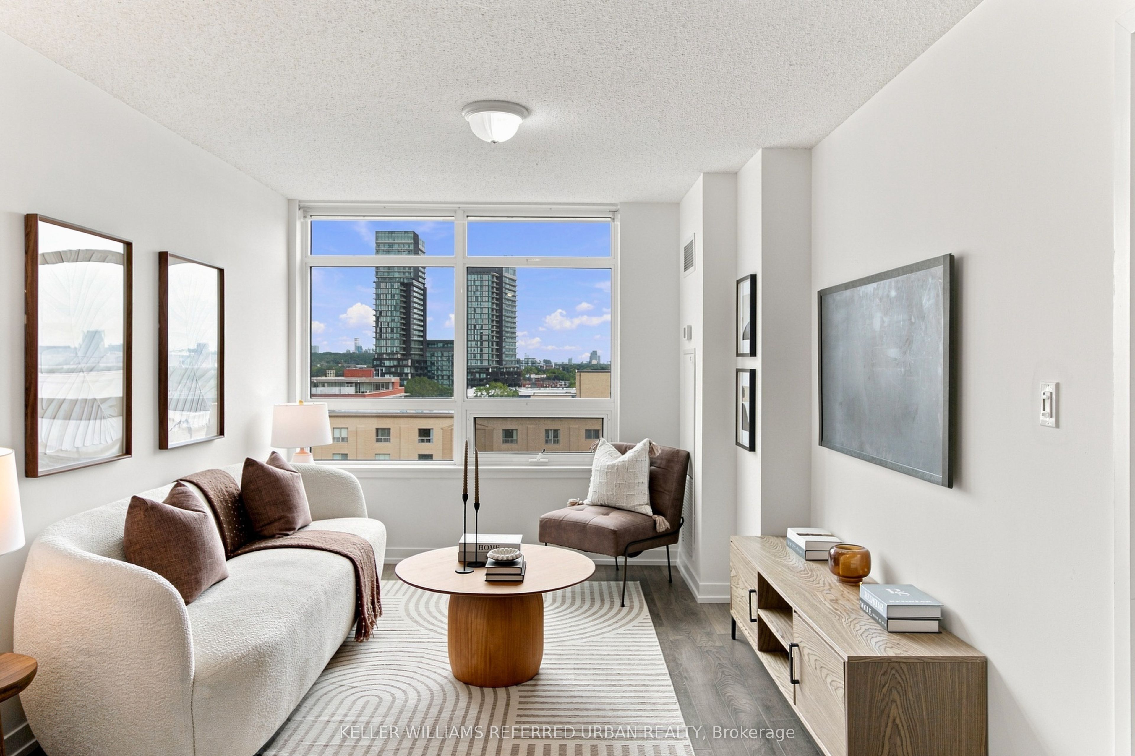 816 Lansdowne Avenue 1014