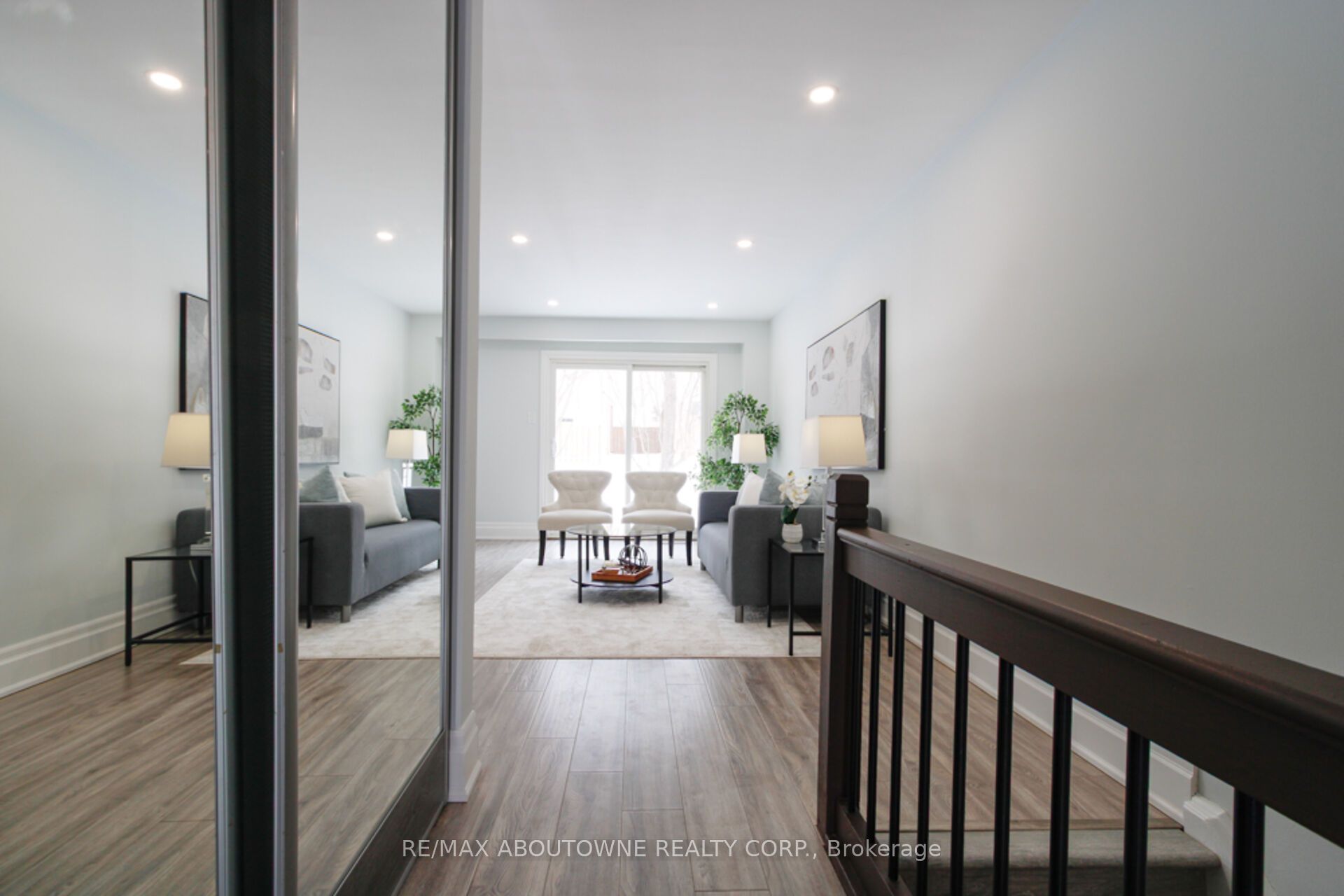 1532 Lancaster Drive 41