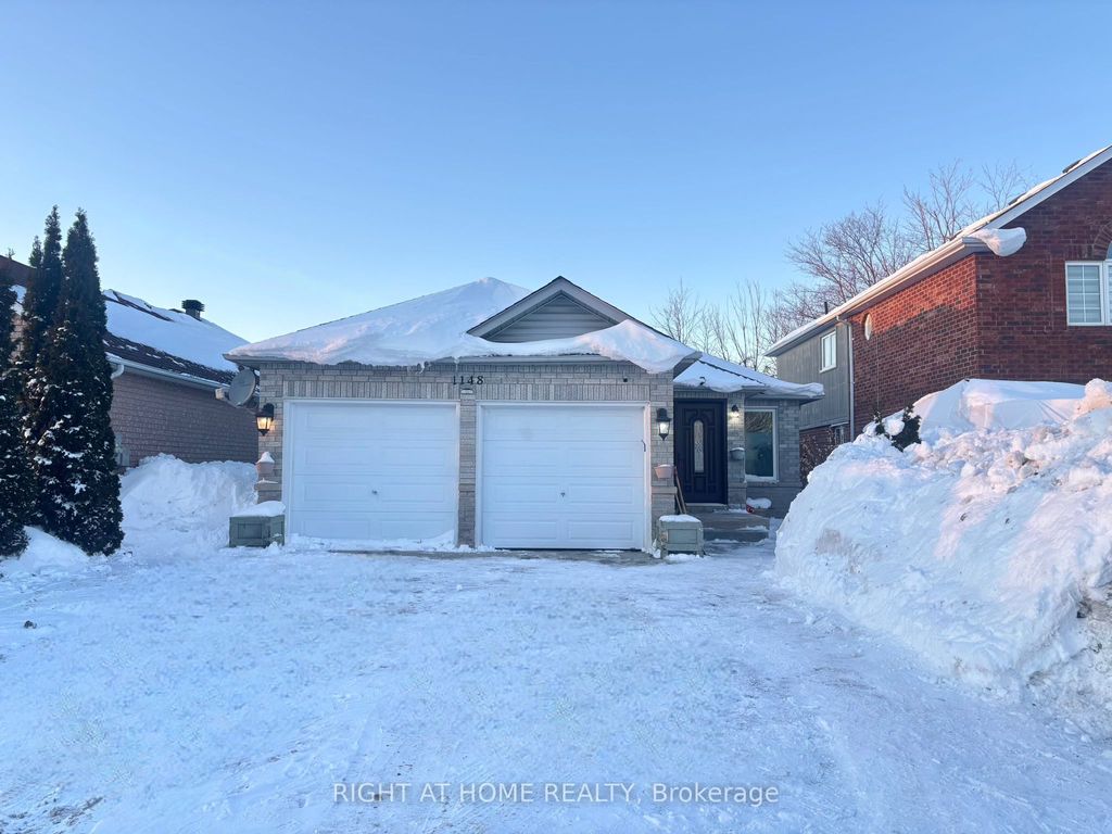 Photo of 1148 Leslie Drive, Innisfil, ON L9S 2A8 (MLS # N12905826)