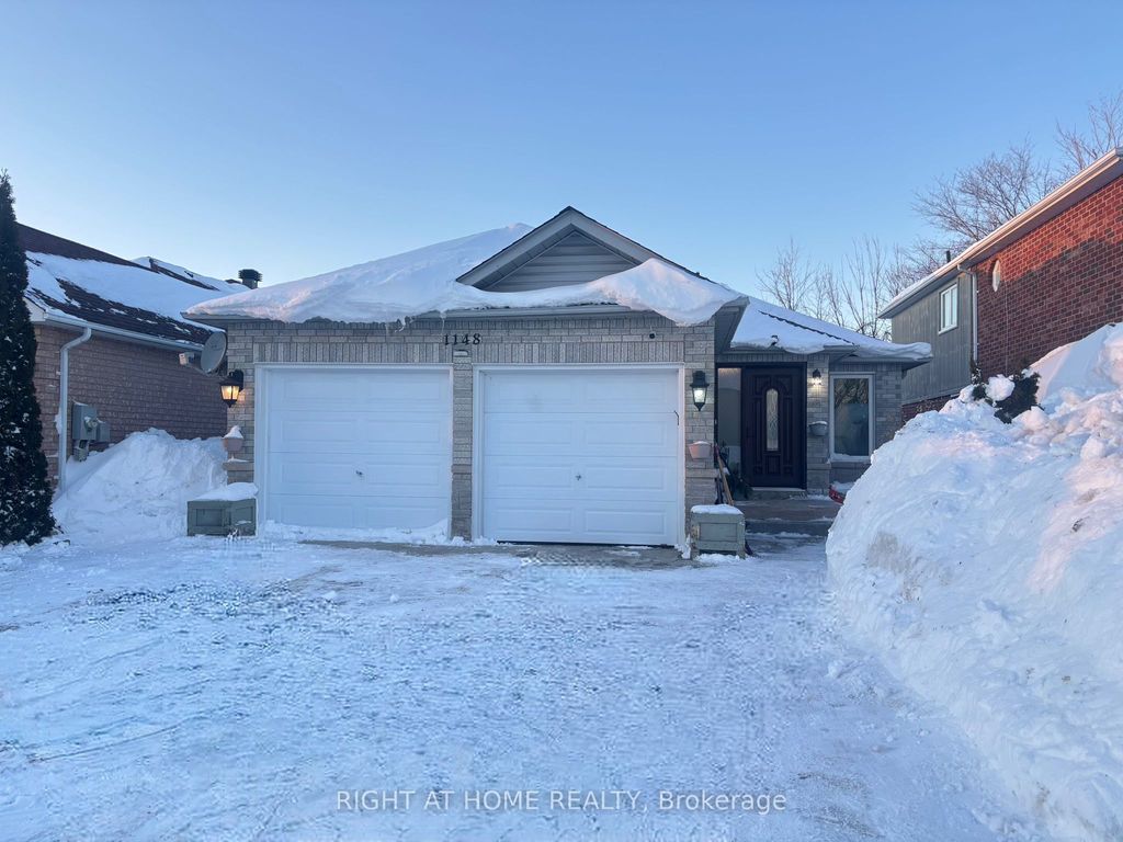 Photo of 1148 Leslie Drive, Innisfil, ON L9S 2A8 (MLS # N12905826)