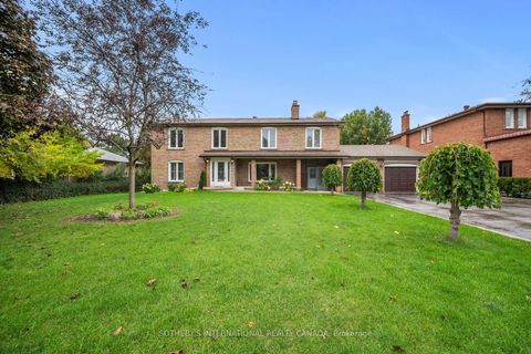 55 Hillside Avenue Vaughan ON L4K 1W9
