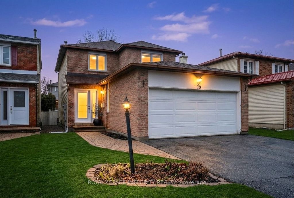 Photo of 15 Raftus Square, Barrhaven, ON K2J 2K9 (MLS # X13015398)