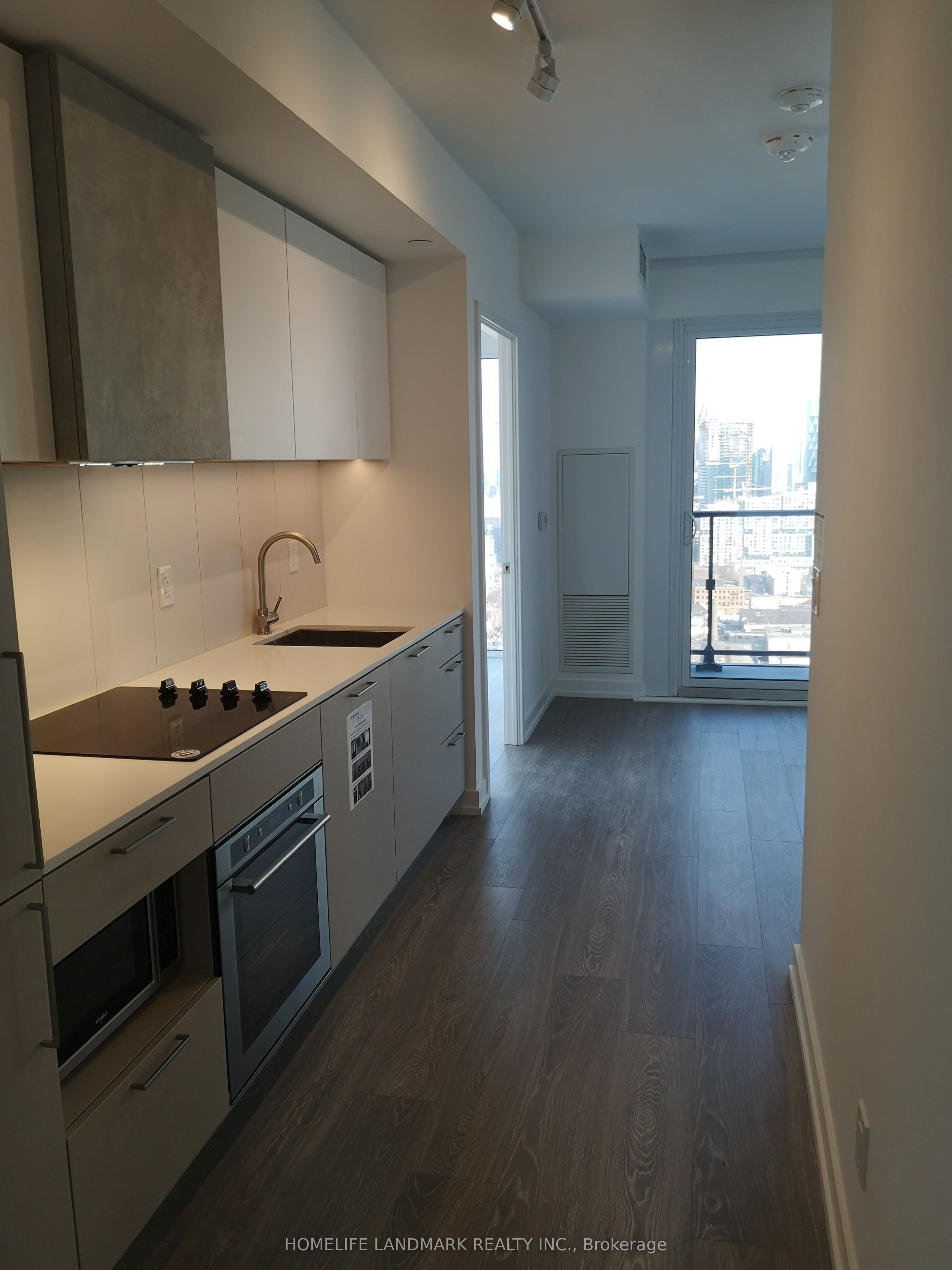19 Western Battery Road 3319