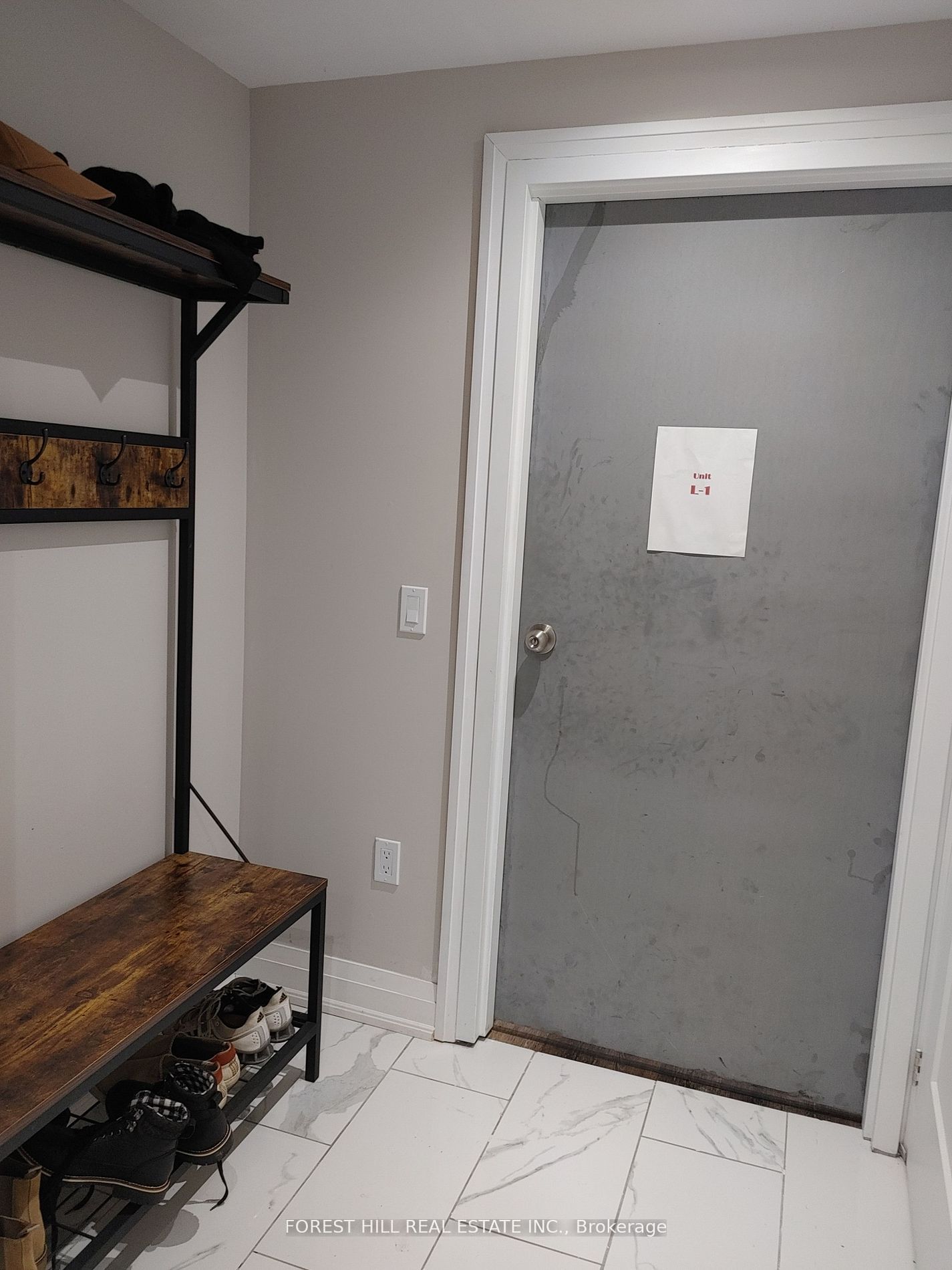 181 North Service Road E L-2