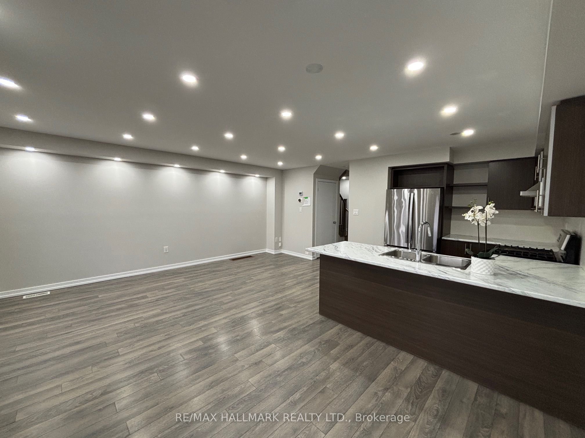 94 Golden Springs Drive