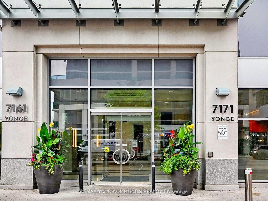 Photo of 7161 Yonge Street #522, Markham, ON L3T 0C8 (MLS # N13028302)