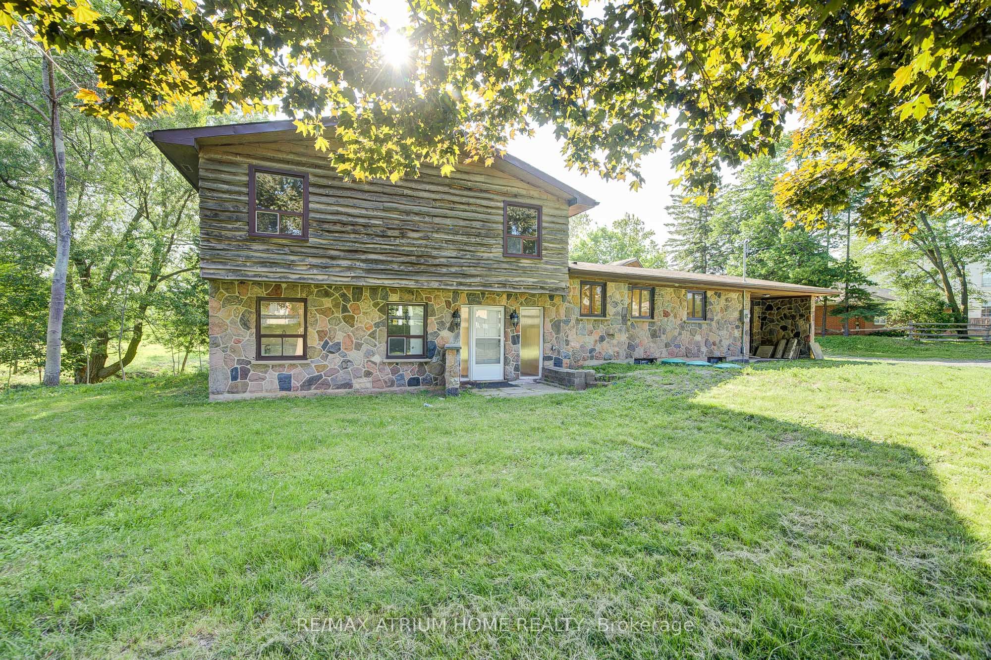 9963 Woodbine Avenue Half Main & Upper