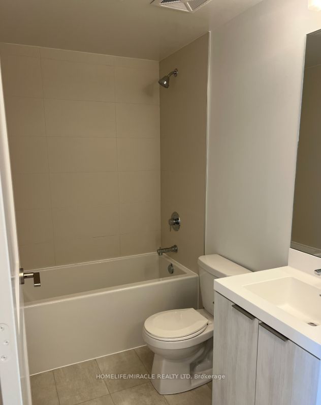 8 Widmer Street 3715