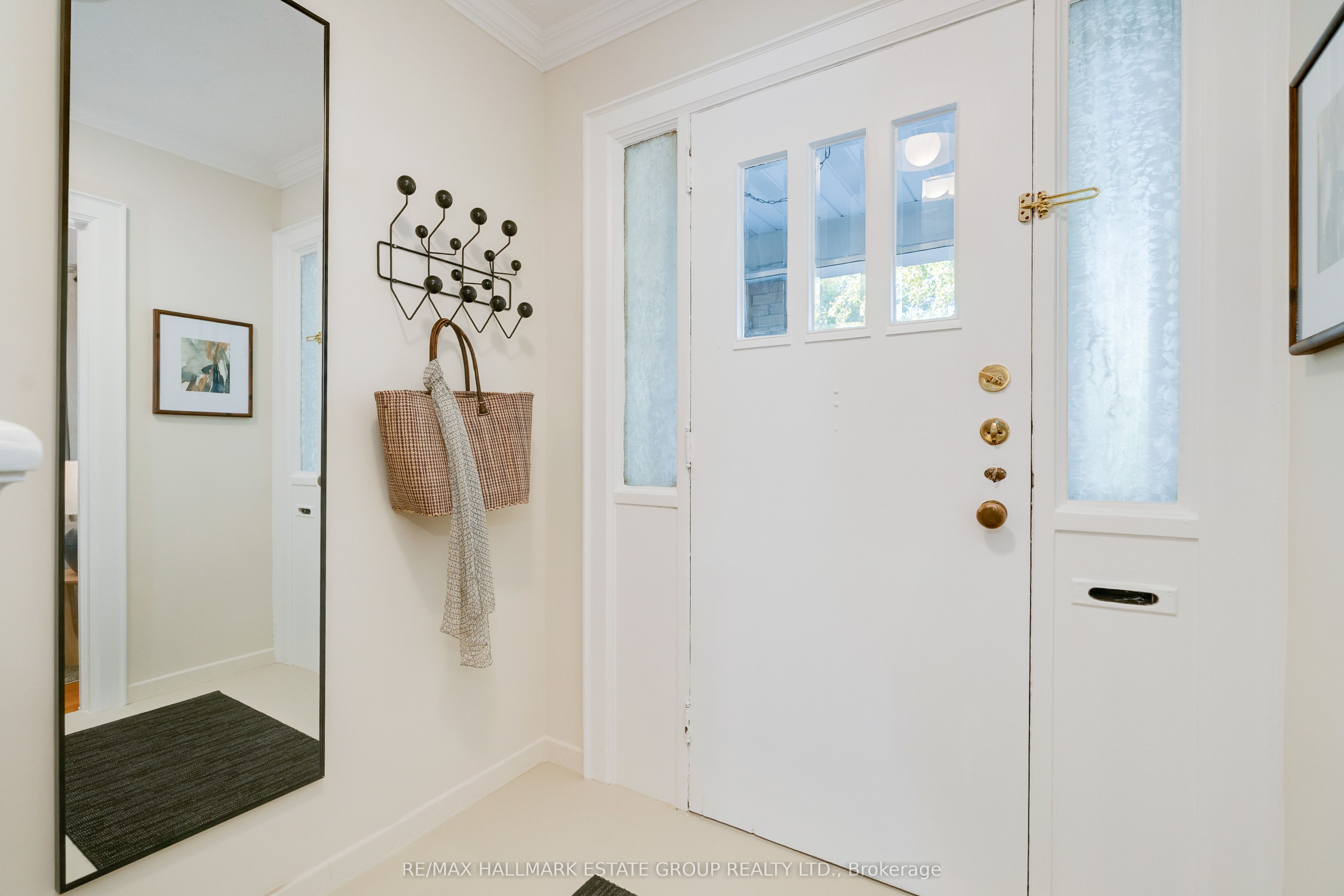 61 Springdale Boulevard