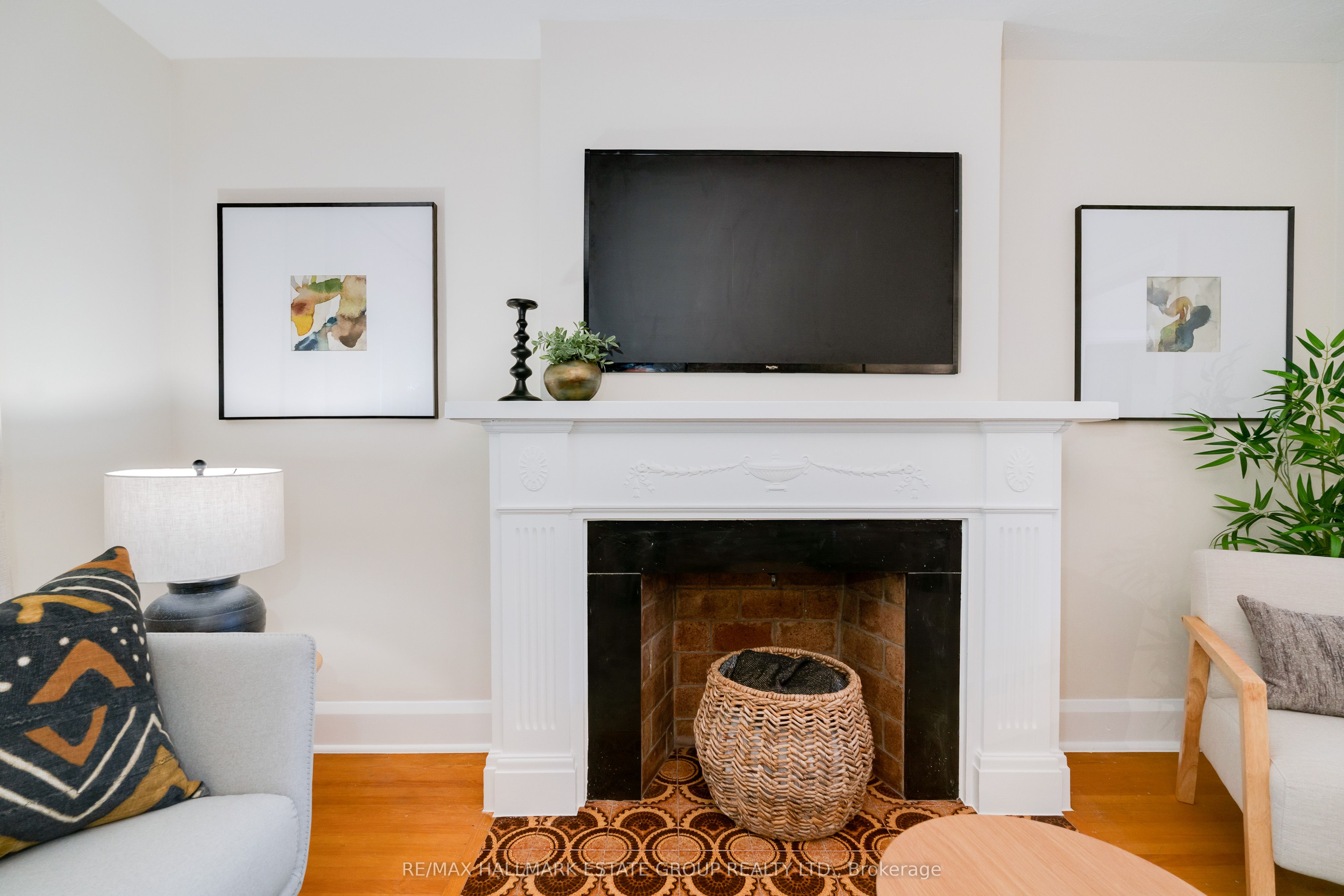 61 Springdale Boulevard