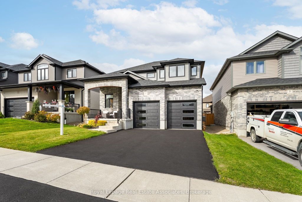 Photo of 7 Tindall Crescent, East Luther Grand Valley, ON L9W 7R9 (MLS # X12489924)