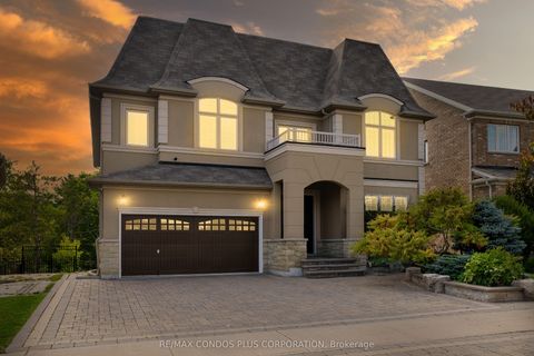 131 Lady Nadia Drive Vaughan ON L6A 4E6