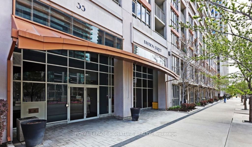 Photo of 35 Bastion Street #522, Toronto, ON M5V 0C2 (MLS # C13038026)